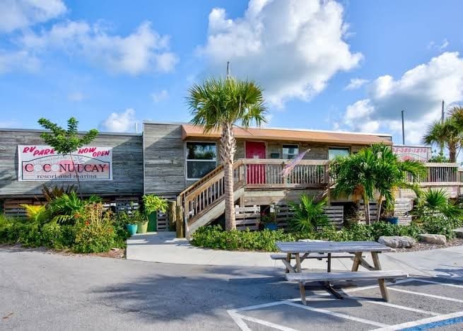 Aqua Lodges at Coconut Cay Rv and Marina, Hotel in Marathon
