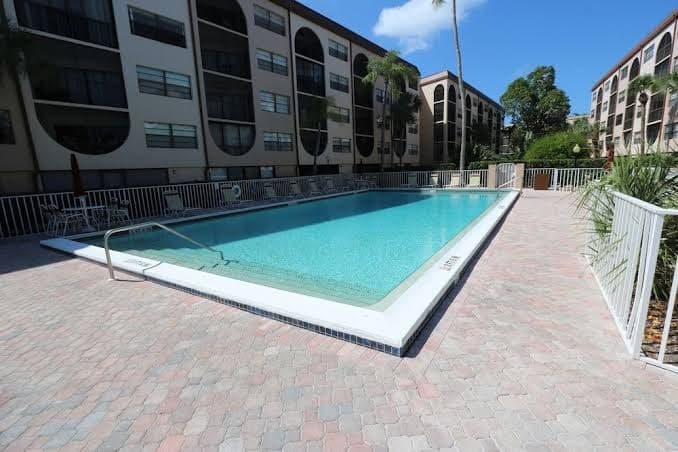 1 Bedroom Florida Island Getaway. Located on the Marco Island Riverfront., Hotel in Marco