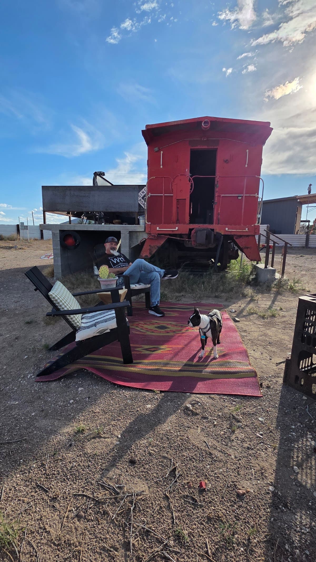 Midnight Train to Marfa, Hotel in Marfa
