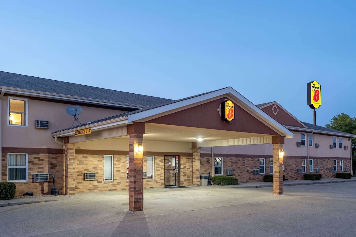 Super 8 by Wyndham Mattoon, Hotel in Mattoon