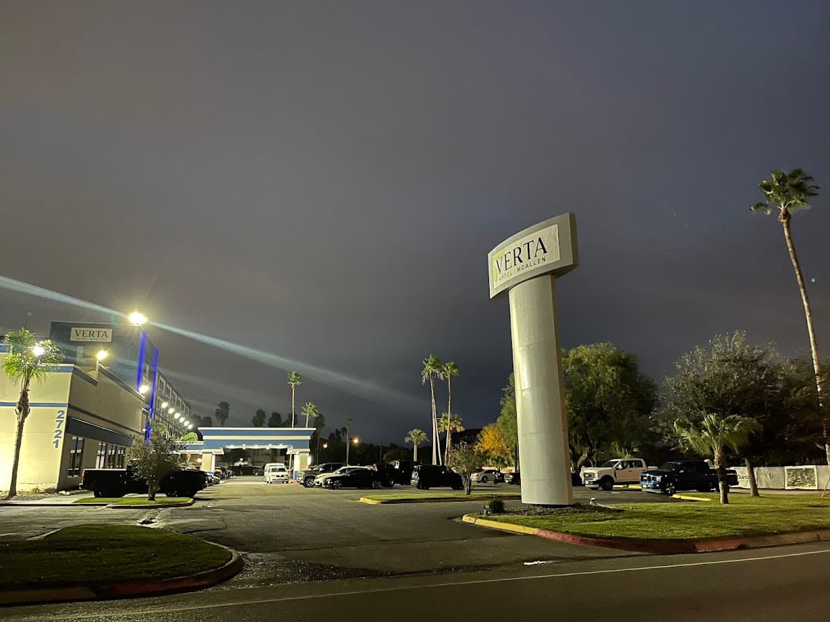 Verta Hotel McAllen, Hotel in McAllen