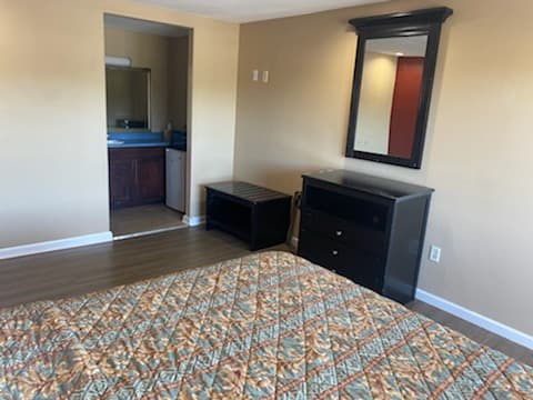 Relax Inn, Motel in McKenzie