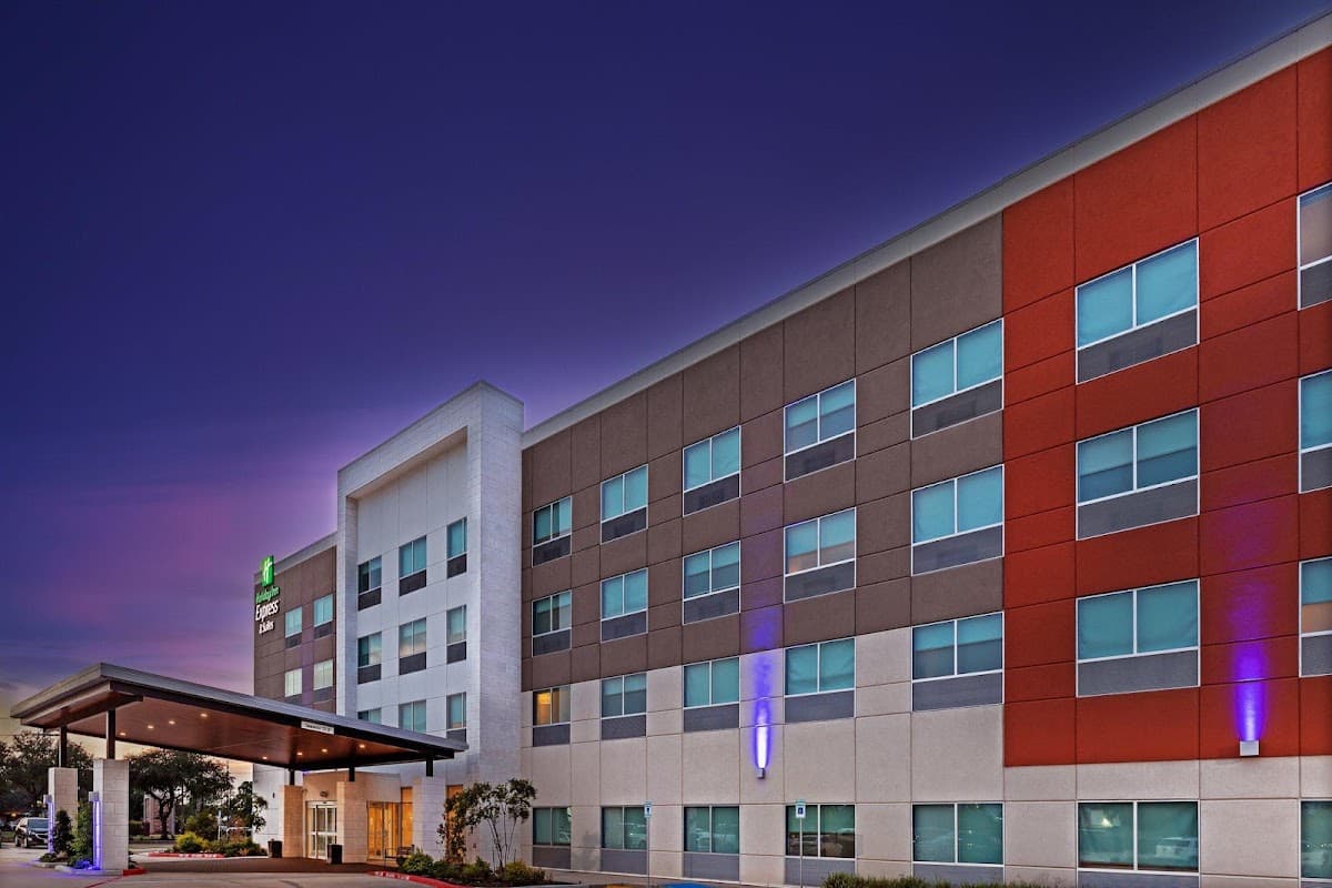 Holiday Inn Express & Suites Stafford NW - Sugar Land by IHG, Hotel in Meadows Place