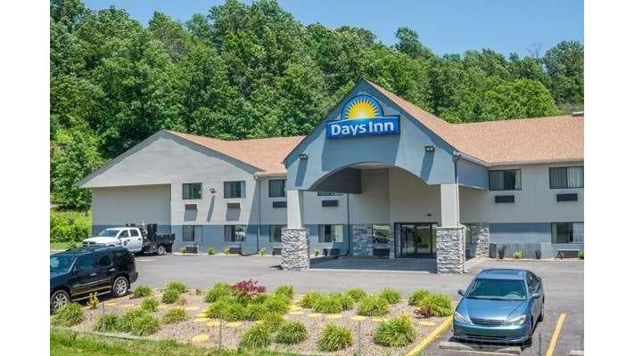 Days Inn by Wyndham Ashland, Hotel in Meads