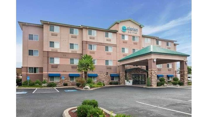 Clarion Pointe Medford, Hotel in Medford