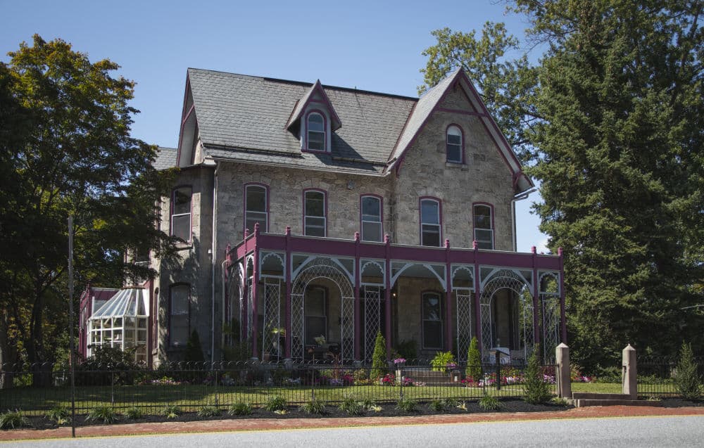 The Gifford-Risley House, Bed & Breakfast in Media