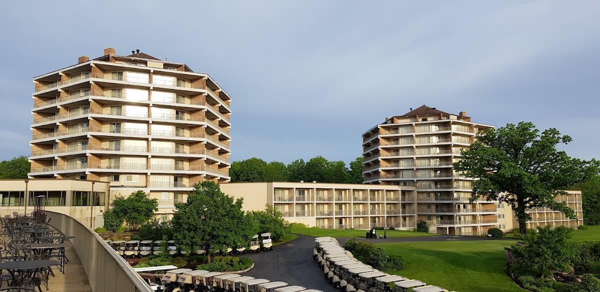 Eaglewood Golf Course, Resort in Medinah