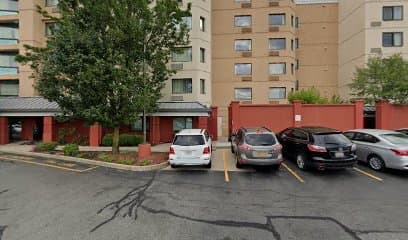 Logan Airport, Hotel in Saugus