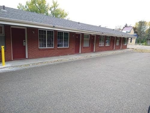 Highway Motel, Motel in Mendota Heights