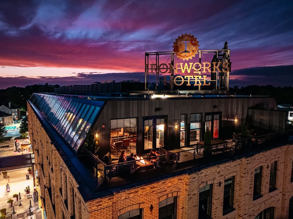 Ironworks Hotel Indy, Hotel in Meridian Hills