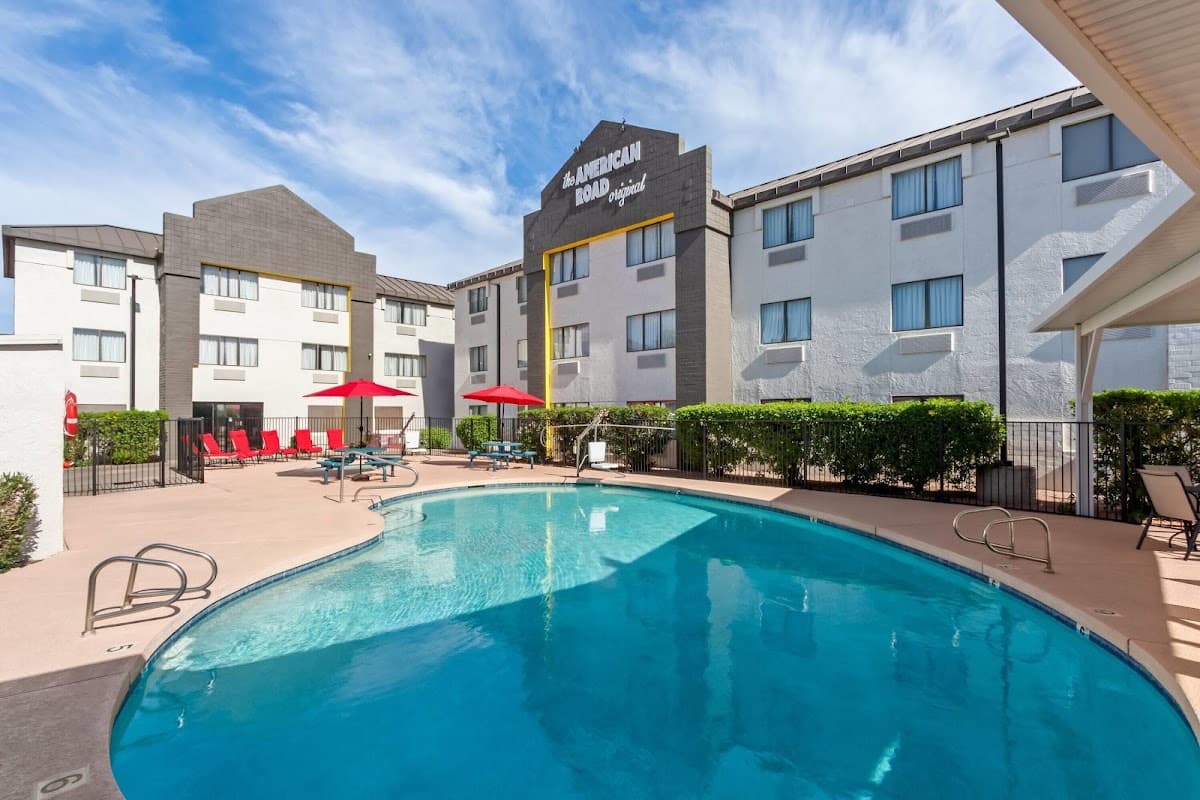 Super 8 by Wyndham Phoenix/Mesa/Gilbert Road, Hotel in Gilbert