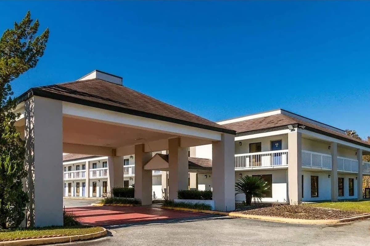 Baymont by Wyndham Metter, Hotel in Metter