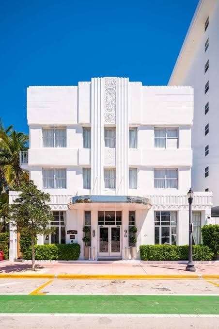 The Savoy Hotel & Beach Club ~ Miami Beach, Hotel in Miami Beach
