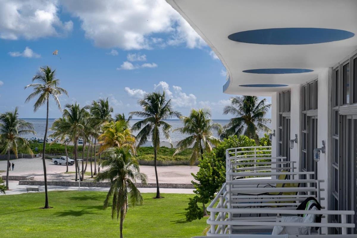 Strand Ocean Drive Suites, Hotel in Miami Beach