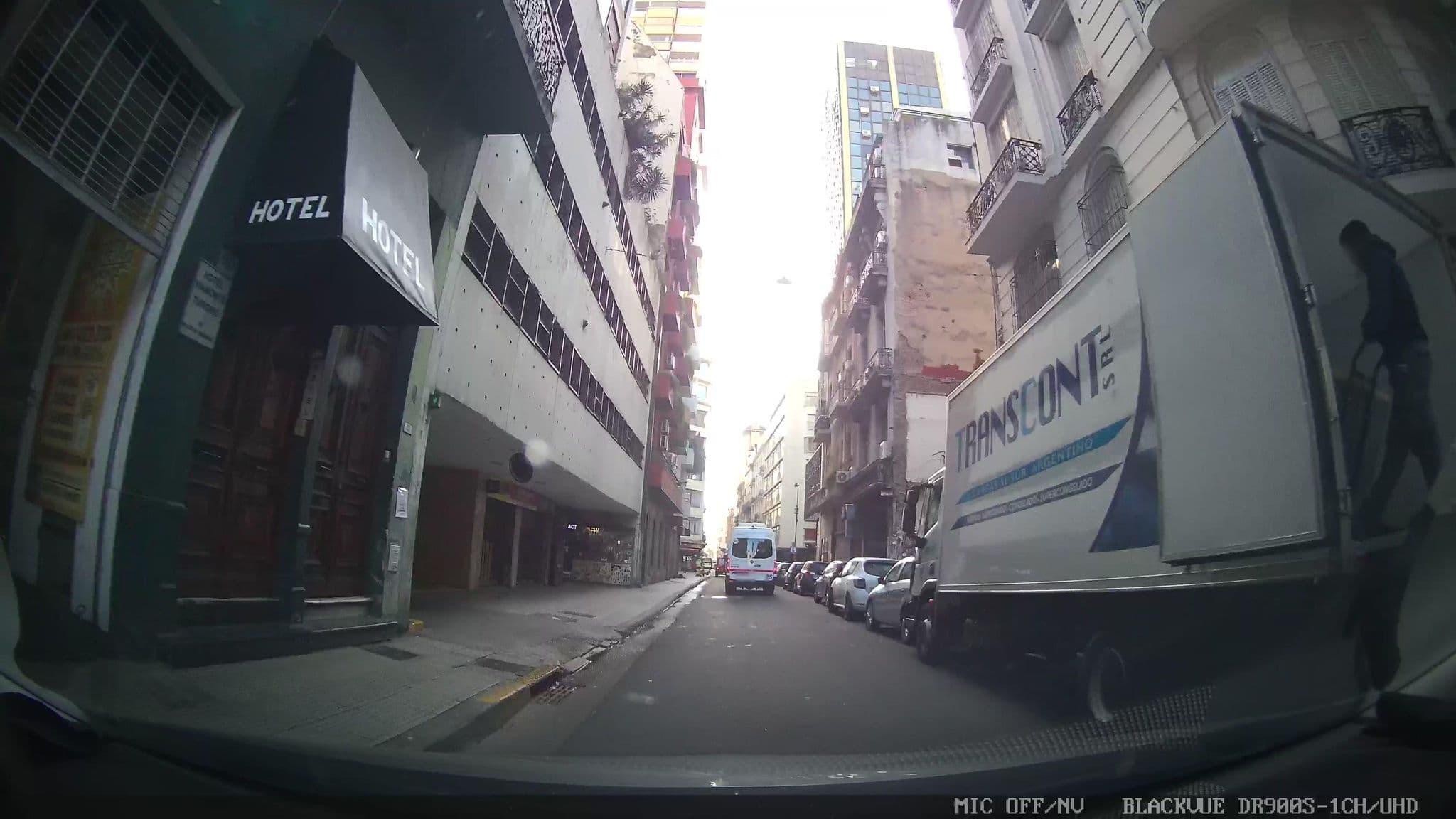 Street view near Hotel Viamonte, Buenos Aires — © kaartcam (CC BY-SA · Mapillary)