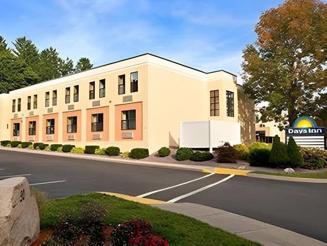 La Casa Inn and Suites, Hotel in Middleborough