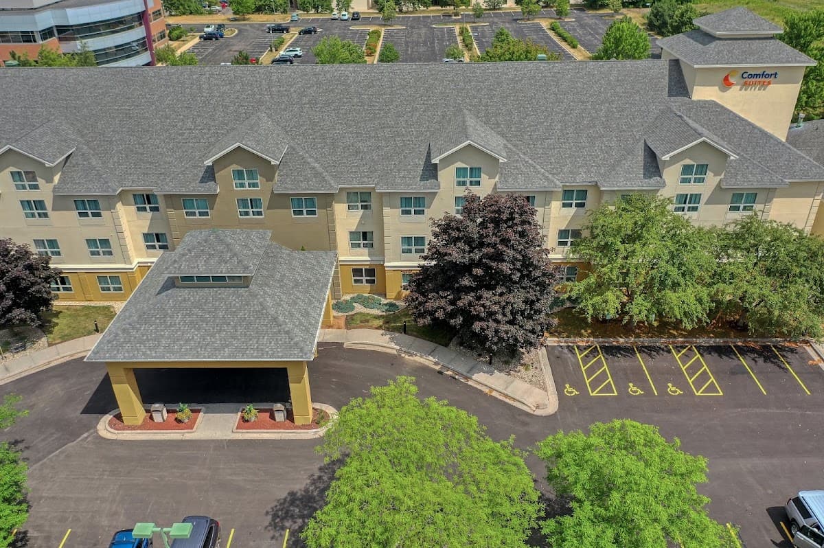 Comfort Suites Madison West - Middleton, Hotel in Middleton