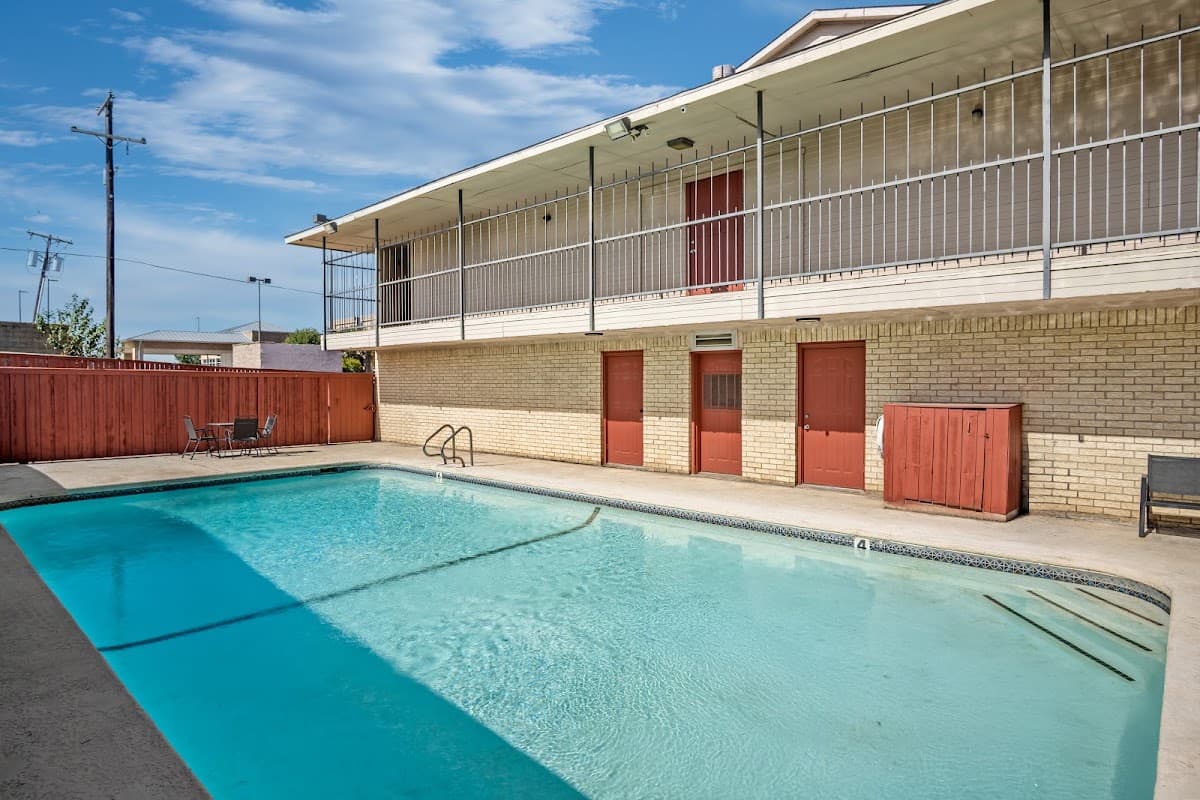 Americas Best Value Inn Midlothian Cedar Hill, Hotel in Midlothian