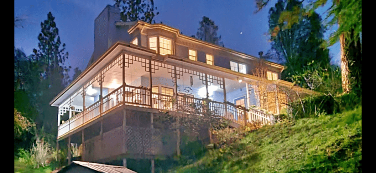 The Getaway, Bed & Breakfast in Midpines