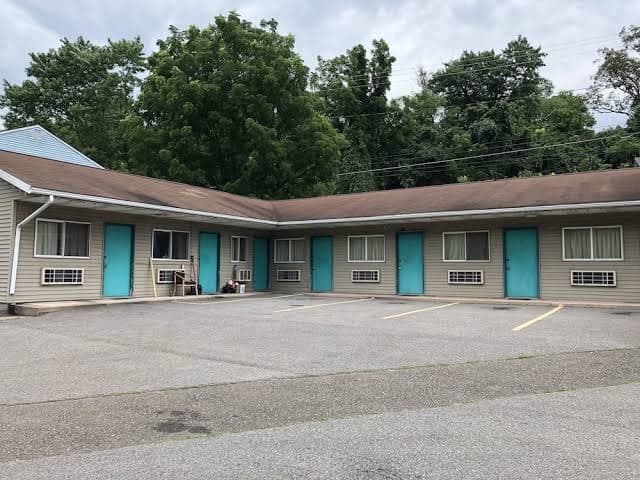 Red Maple Inn, Hotel in Mifflinville