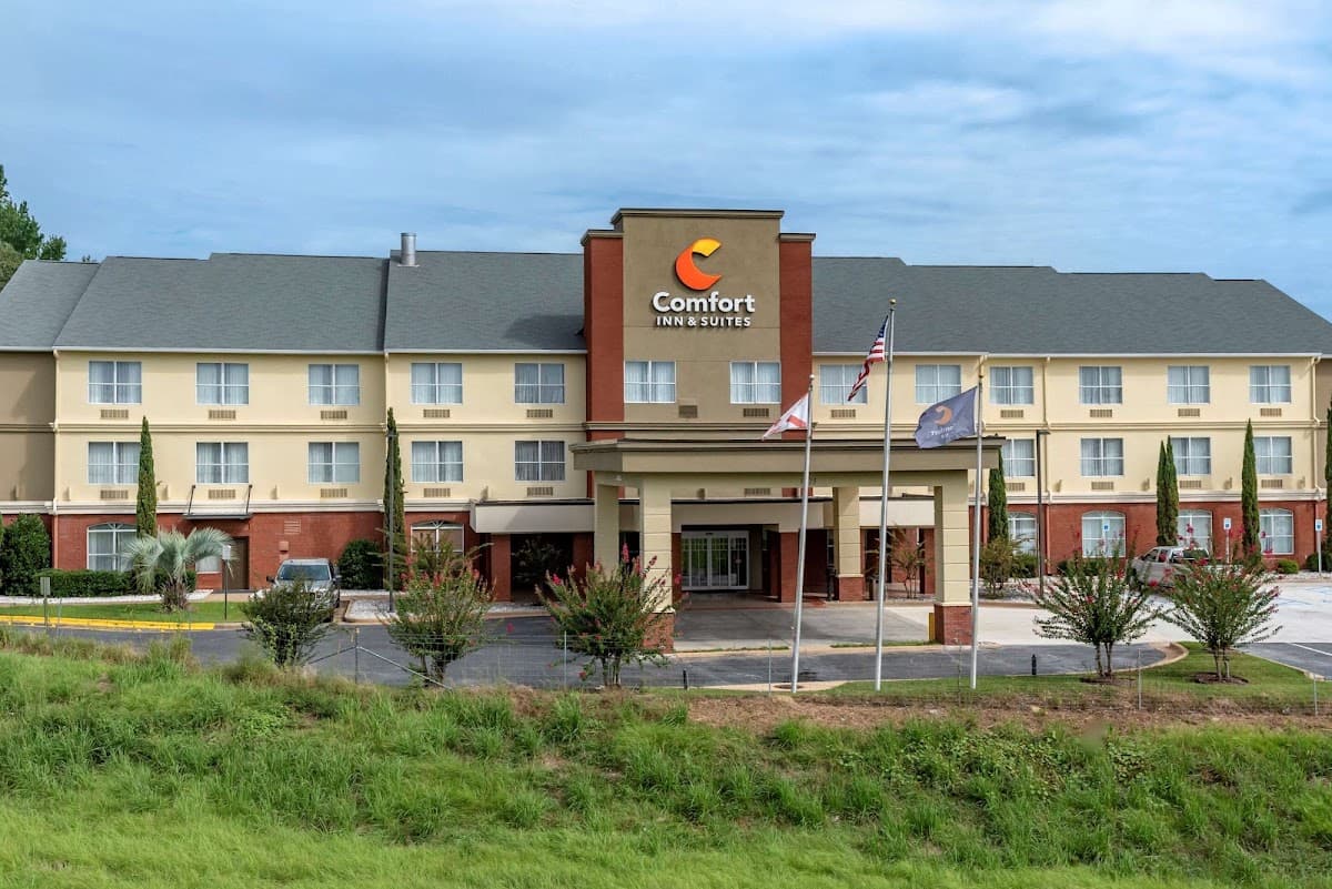 Comfort Inn & Suites Millbrook-Prattville, Hotel in Millbrook