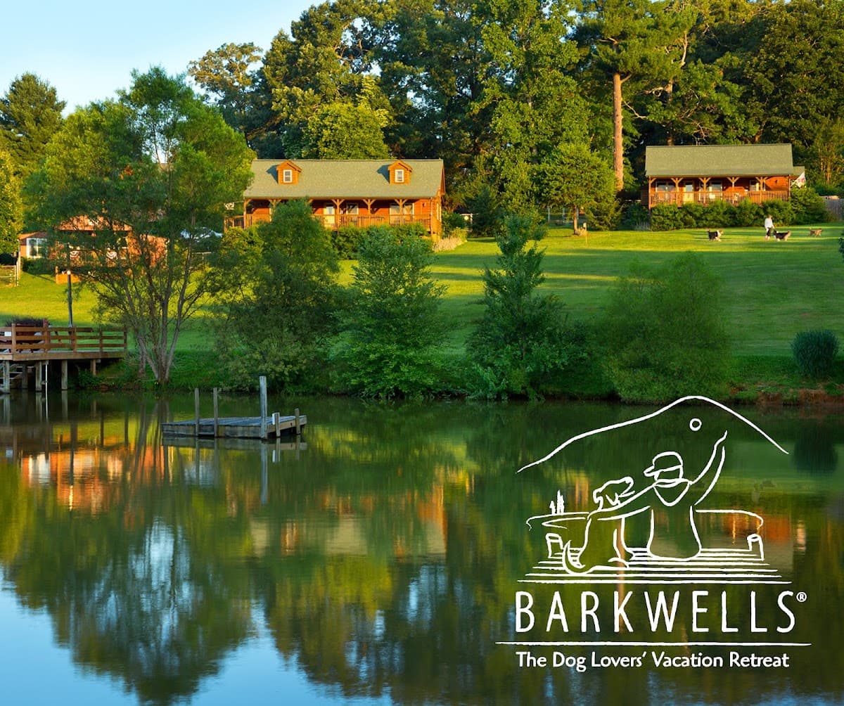 Barkwells - The Dog Lovers' Vacation Retreat, Hotel in Mills River
