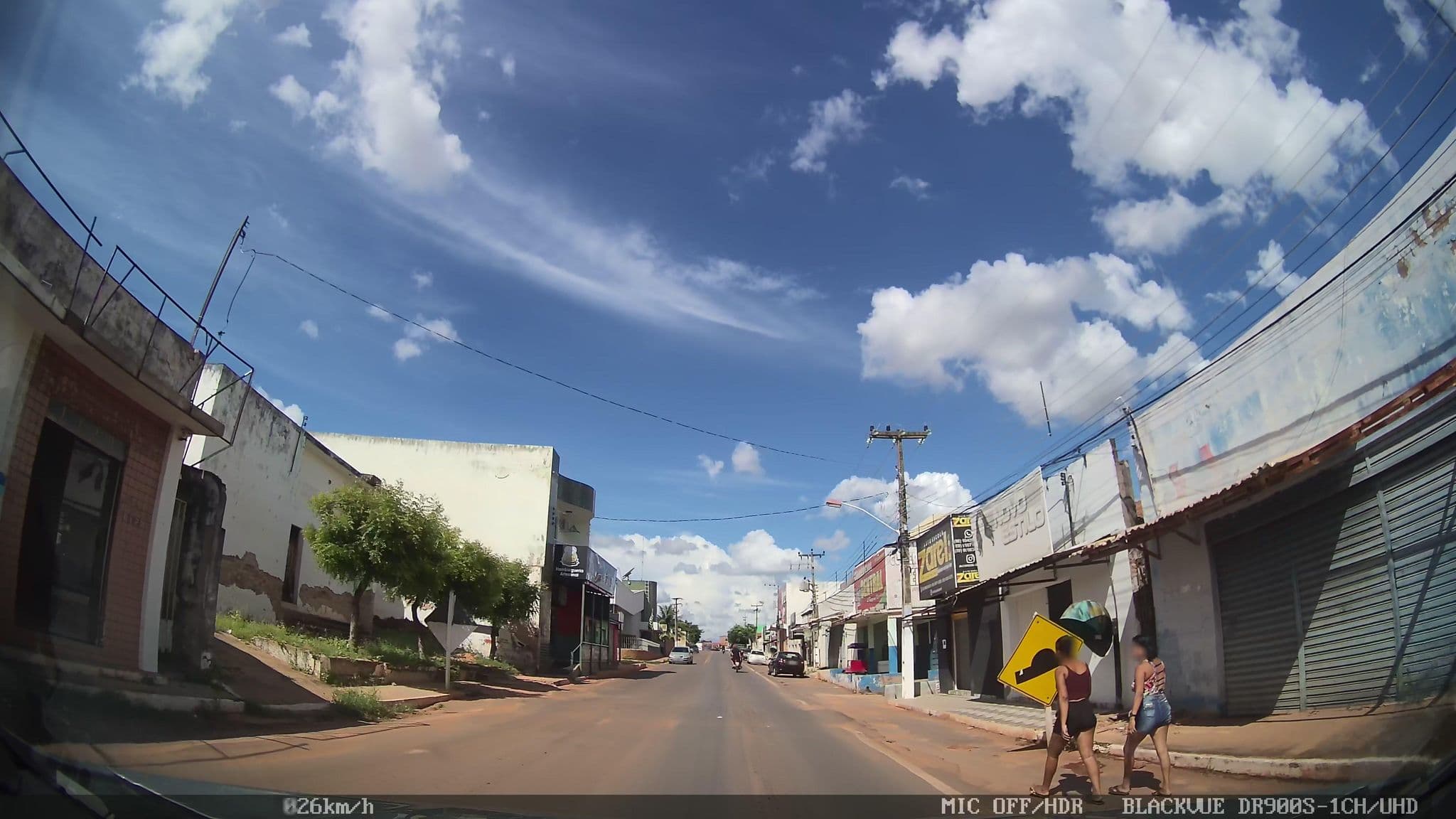Street view near Pousada Divina Pastora, Gilbués — © kafri (CC BY-SA · Mapillary)