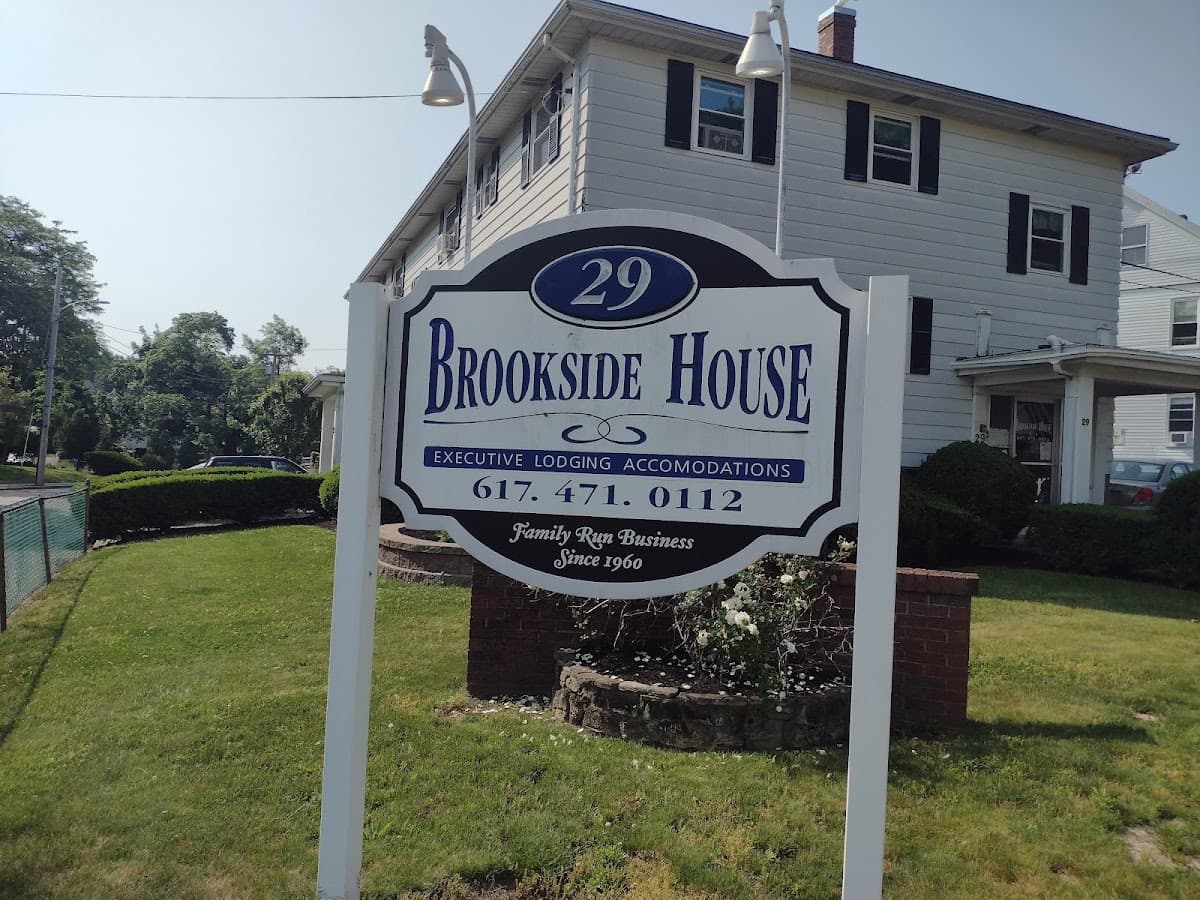 Brookside House, Hotel in Quincy