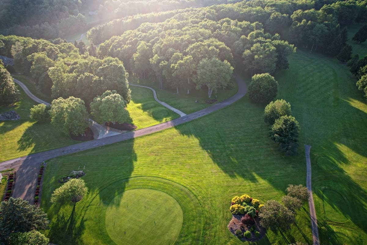 Great Trail Golf Course, Hotel in Minerva