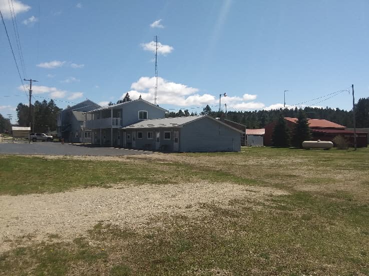 PINEWOOD Motel, Hotel in Mio