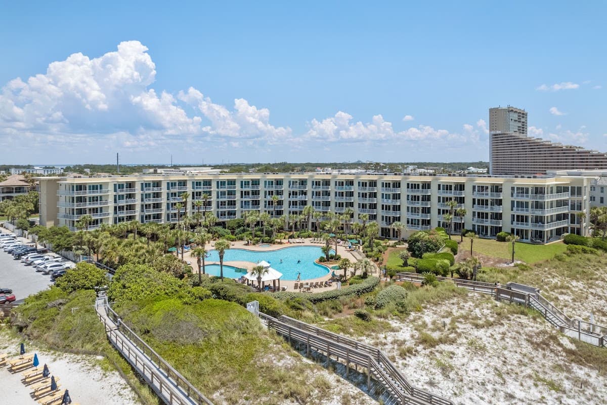 The Crescent Condominium by Scenic Stays, Resort in Miramar Beach