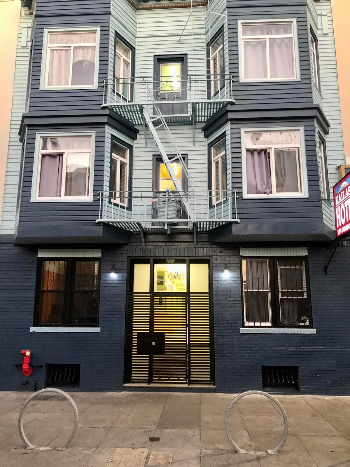Kailash Hotel, Hotel in Mission District
