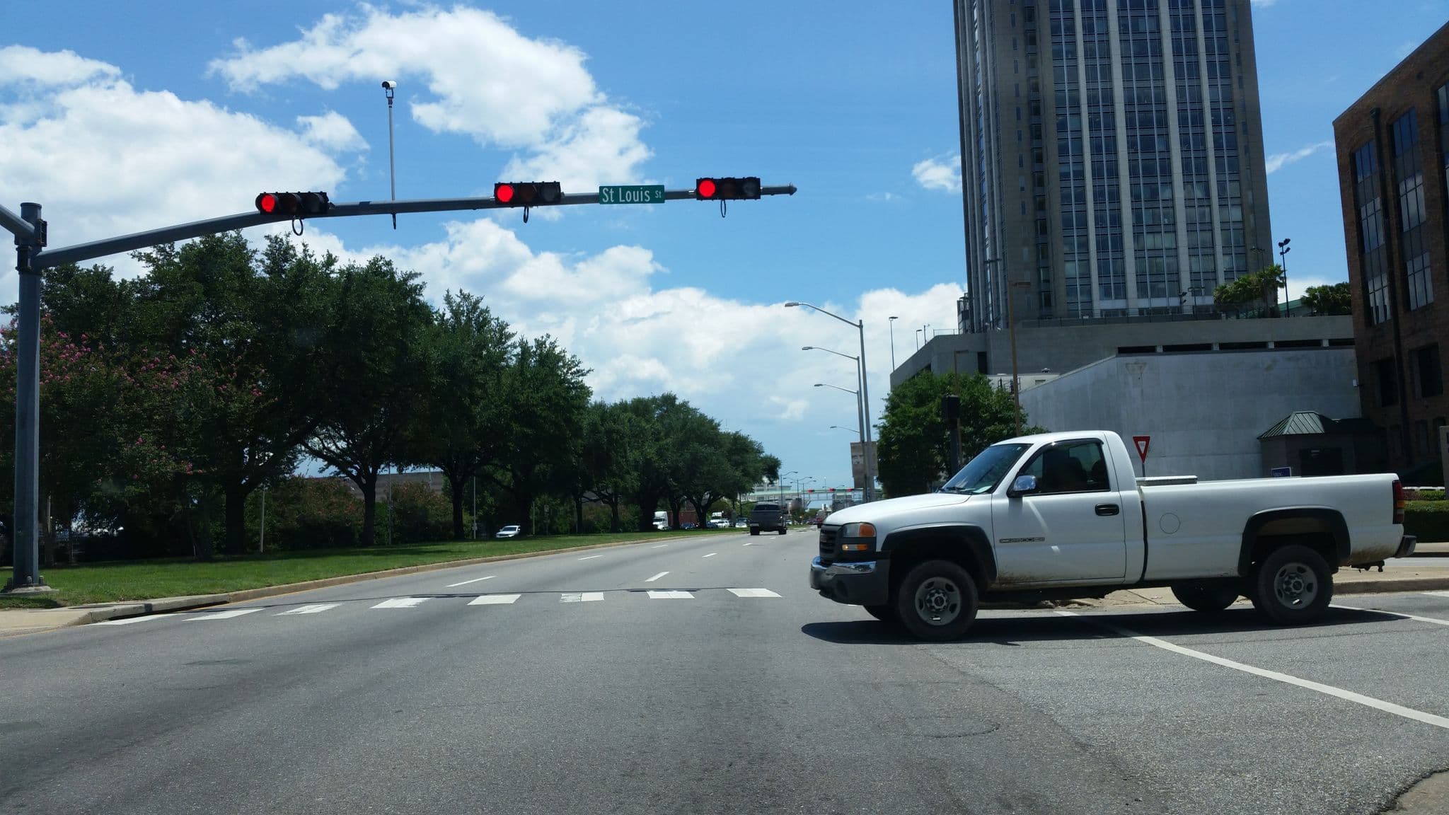 Street view near Casino, Mobile — © caboosey (CC BY-SA · Mapillary)