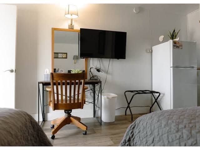 Motel Room 7, Motel in Mobridge