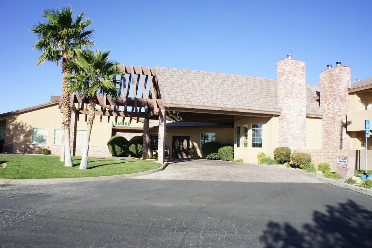 Mariah County Inn & Suites, Hotel in Mojave