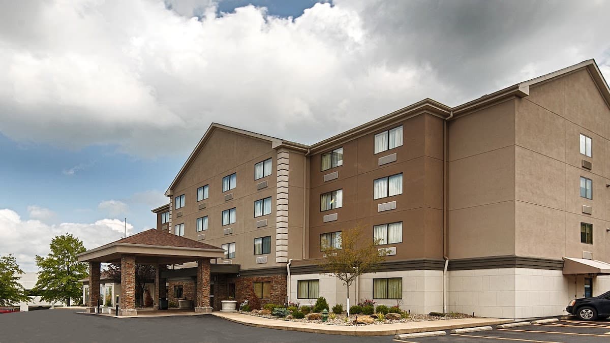 Best Western Plus West Akron Inn & Suites, Hotel in Montrose-Ghent
