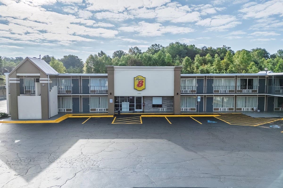 Super 8 by Wyndham Morganton, Hotel in Morganton