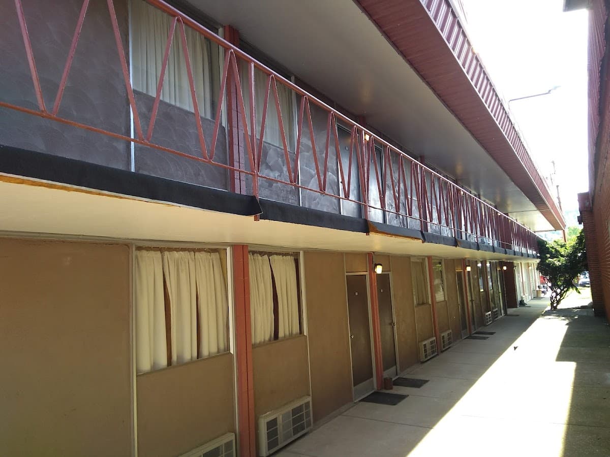 Reilley's Office Complex Motel, Hotel in Moundsville