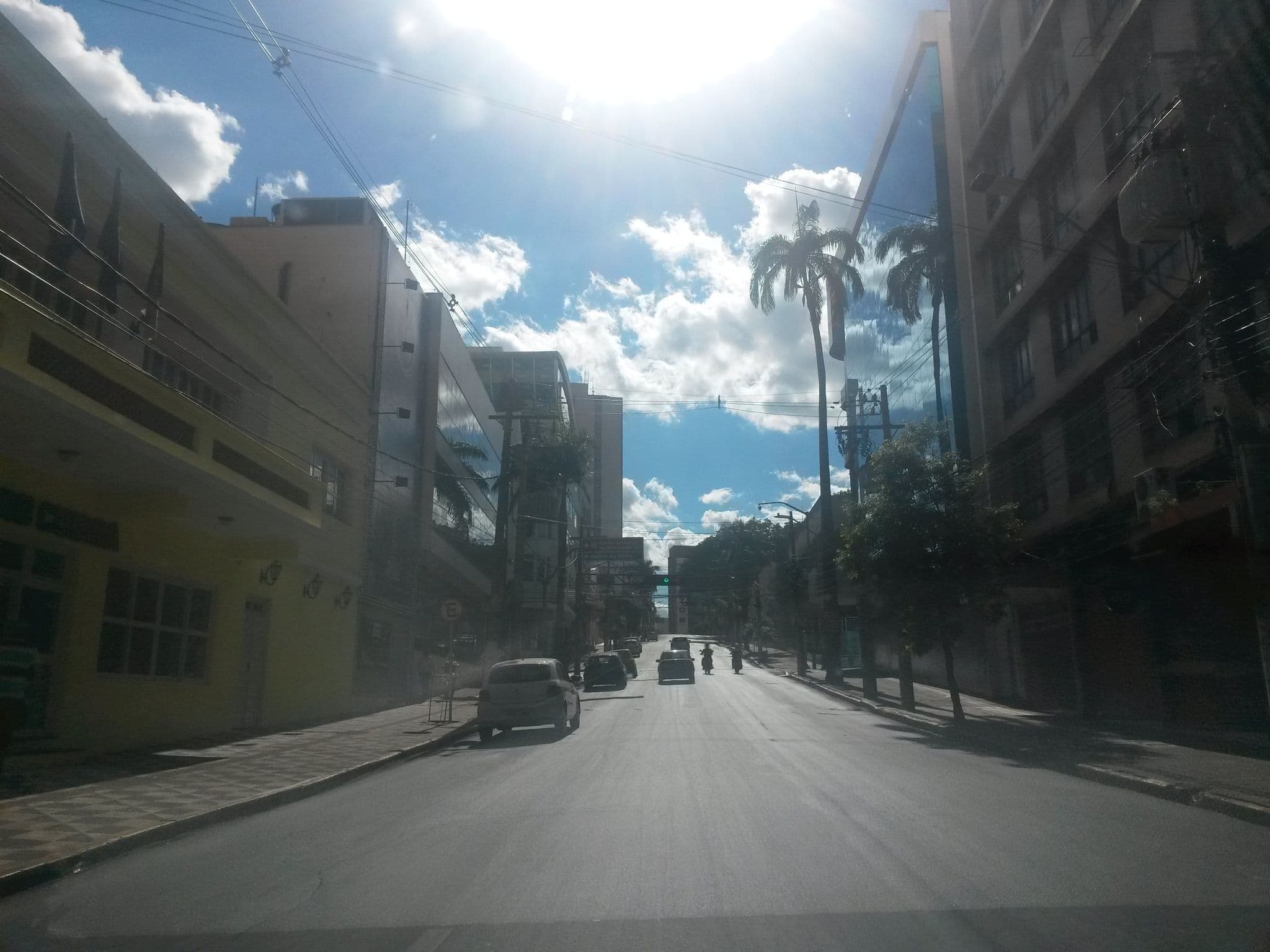 Street view near Hotel Getúlio, Cuiabá — © thiagoeriksson (CC BY-SA · Mapillary)