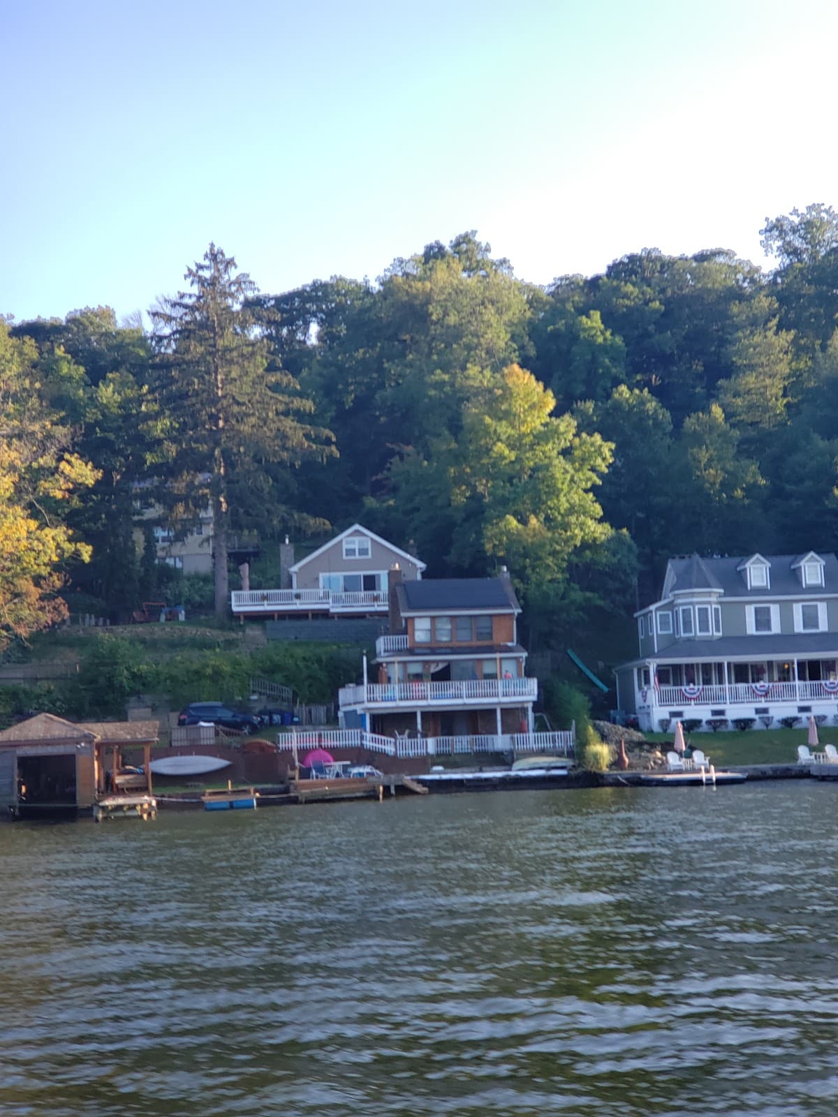 Mr. C's Lakefront Lodging, Hotel in Hopatcong