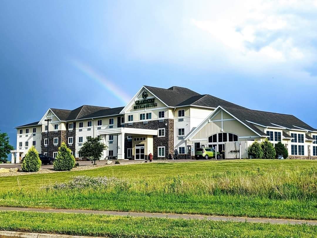 GrandStay Hotel & Suites Mount Horeb-Madison, Hotel in Mount Horeb