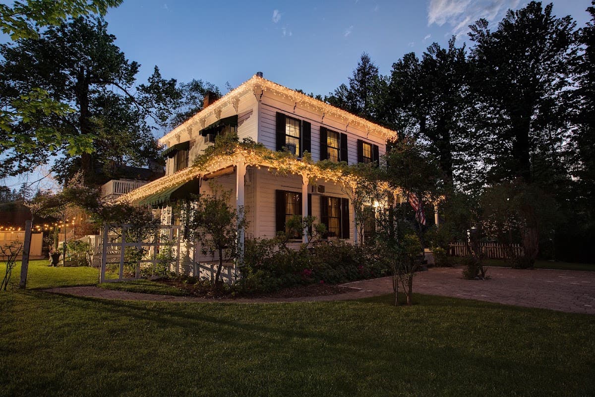 Dunbar House Inn and Event Property, Bed & Breakfast in Murphys