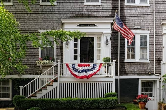 Sherburne Inn by Nantucket Resort Collection, Bed & Breakfast in Nantucket