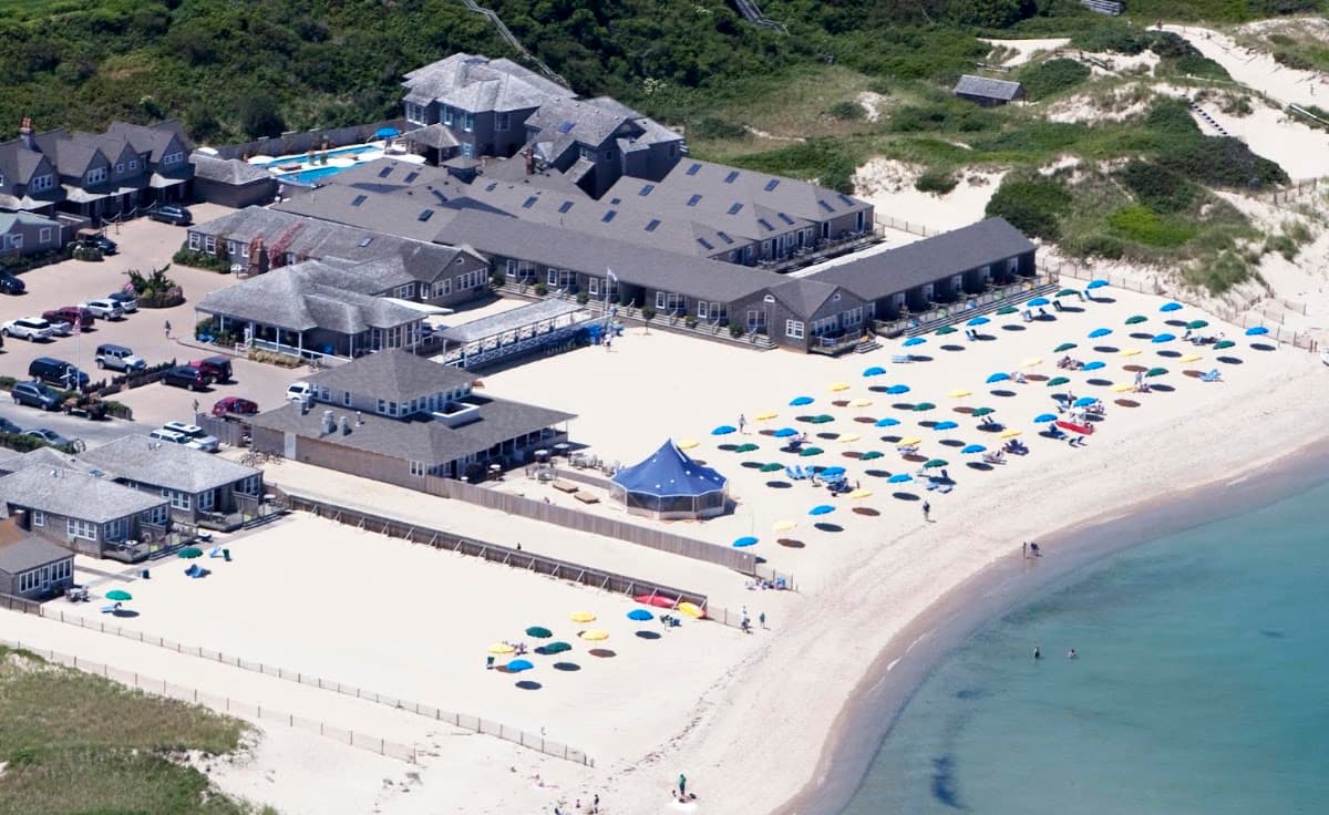 Cliffside Beach Club, Hotel in Nantucket