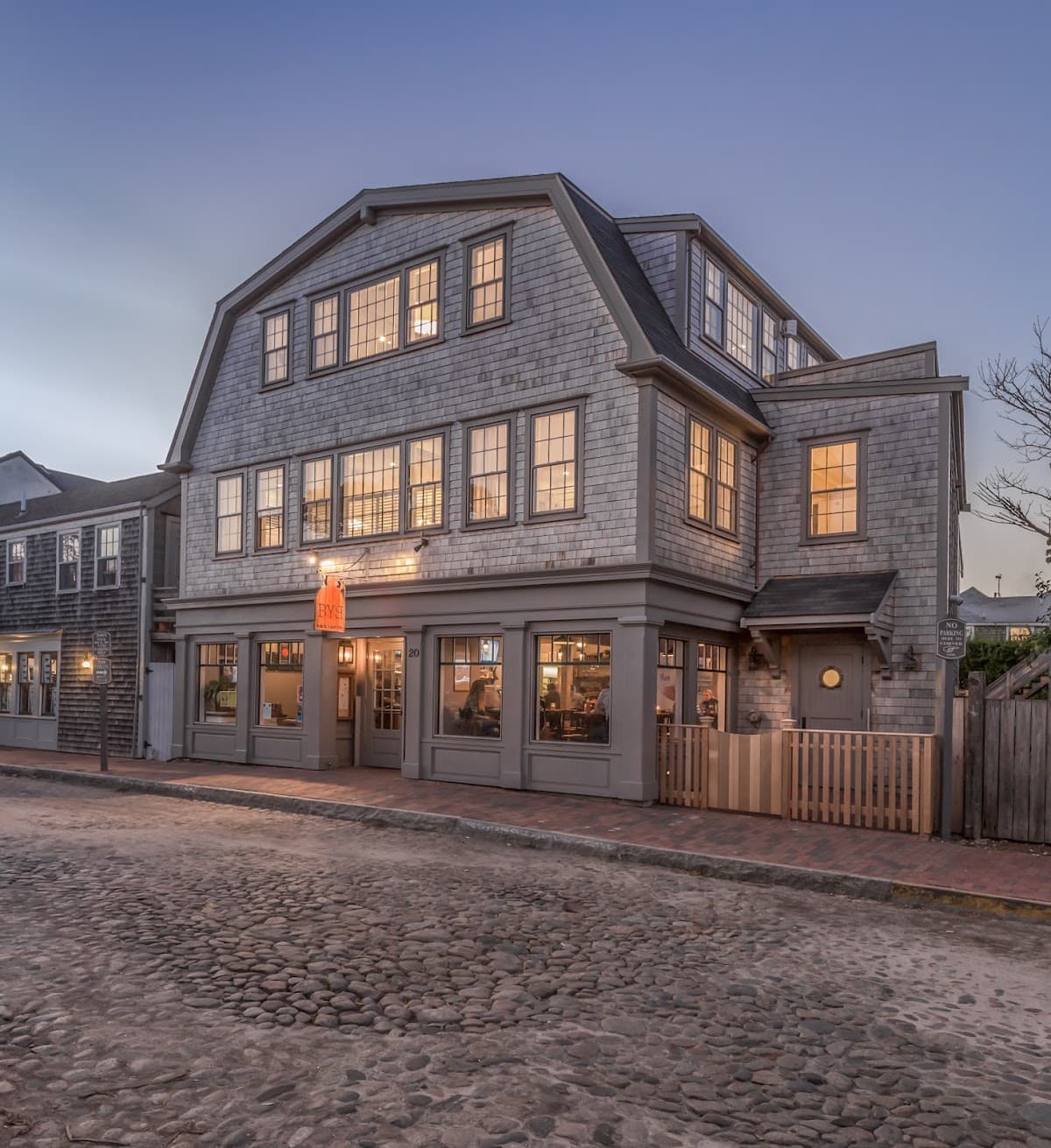 Harbor Lofts at Straight Wharf, Hotel in Nantucket