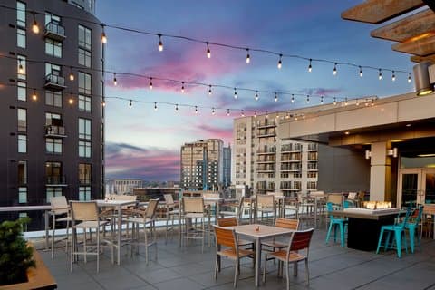 Fairfield by Marriott Inn & Suites Nashville Downtown/The Gulch, Hotel in Nashville