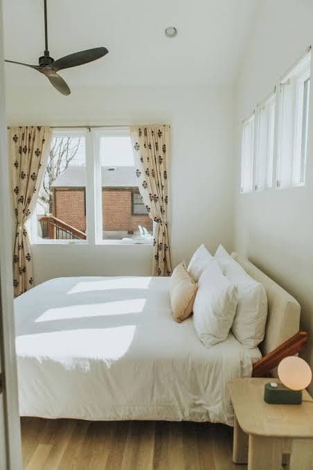 Storybook Nashville Guesthouse - Perfect for Couples and Solo Travelers, Guesthouse in Nashville