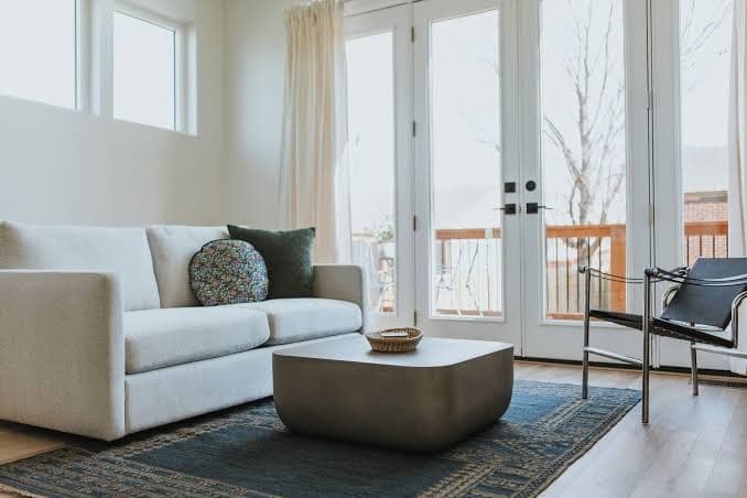Storybook Nashville Guesthouse | For Couples/Solo, Guesthouse in Nashville