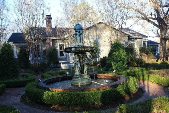 Rusca House B&B, Bed & Breakfast in Natchitoches