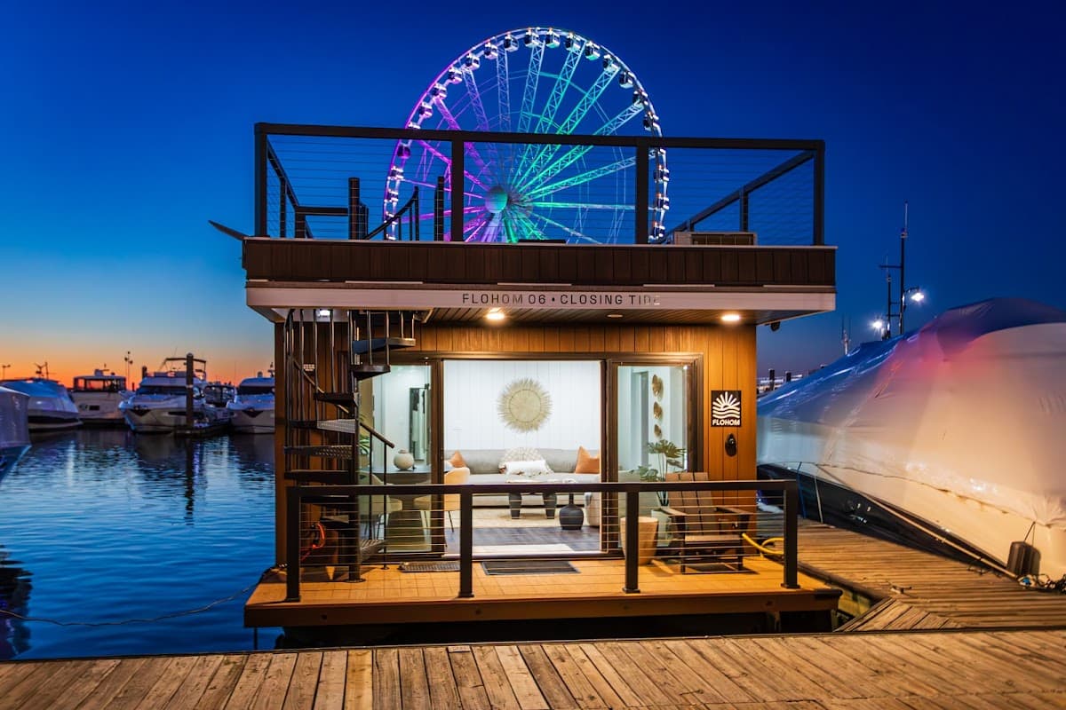 FLOHOM 6 | Closing Tide, Hotel in National Harbor